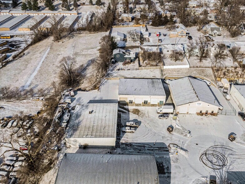 More Photos Of 3145-3149 N 84th Cir, Omaha Warehouse For Sale