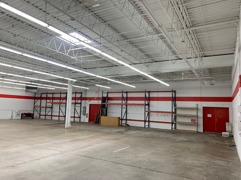 More Photos Of 28457 Ballard Dr, Lake Forest Light Manufacturing For Lease