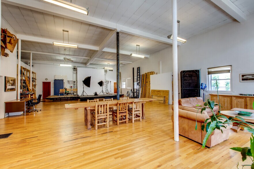 More Photos Of 2101-2111 W 29th Ave, Denver Loft Creative Space For Lease