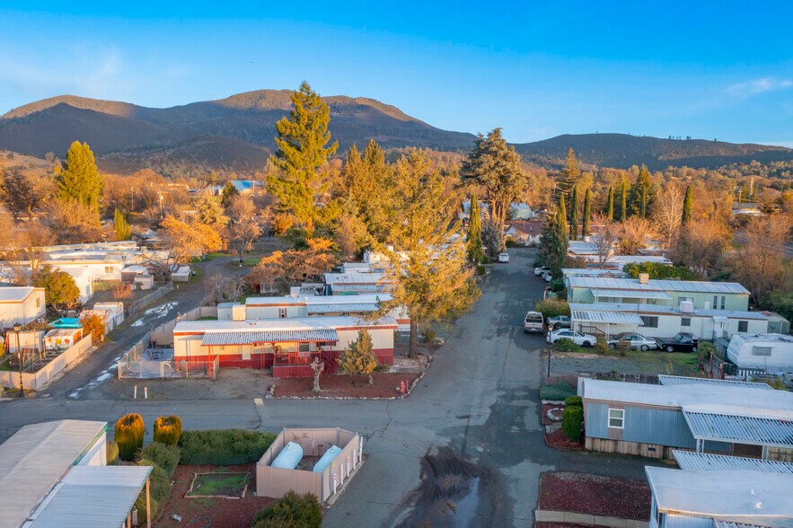 More Photos Of 5495 5th St, Kelseyville Manufactured Housing Mobile Home Park For Sale