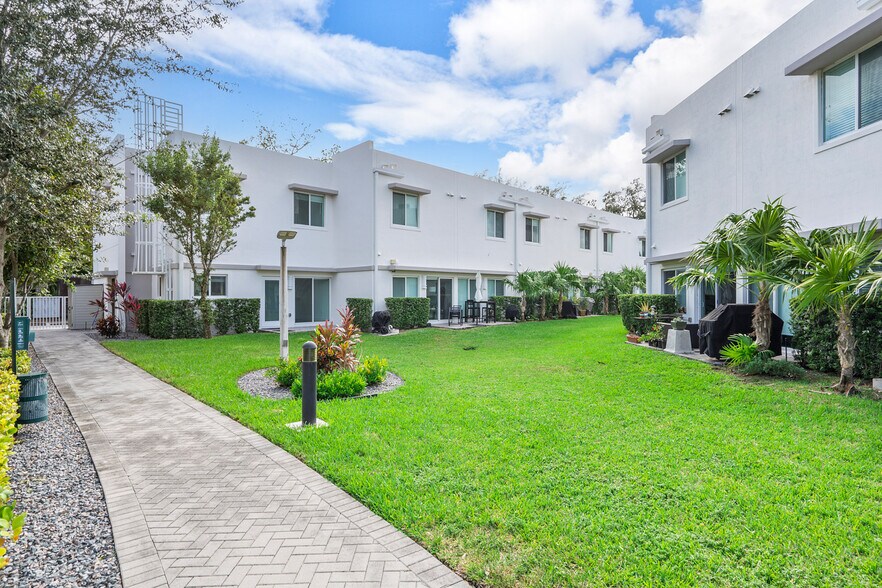 More Photos Of 509 NE 121st St, North Miami Apartments For Sale