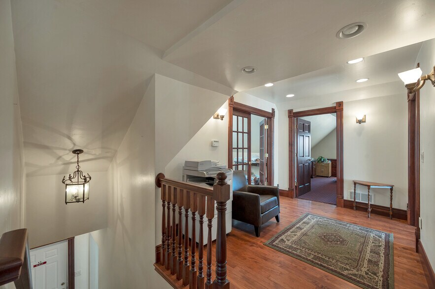 More Photos Of 125 S Quincy St, Green Bay Office For Sale