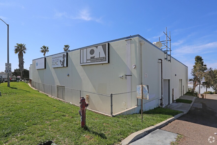 More Photos Of 1690 Frontage Rd, Chula Vista Light Distribution For Lease