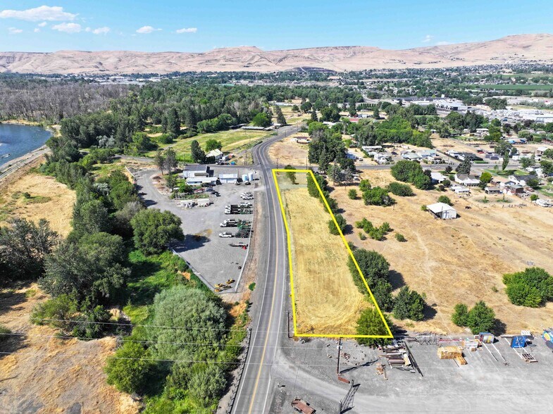 More Photos Of 3304 W Birchfield Rd, Yakima Land For Sale