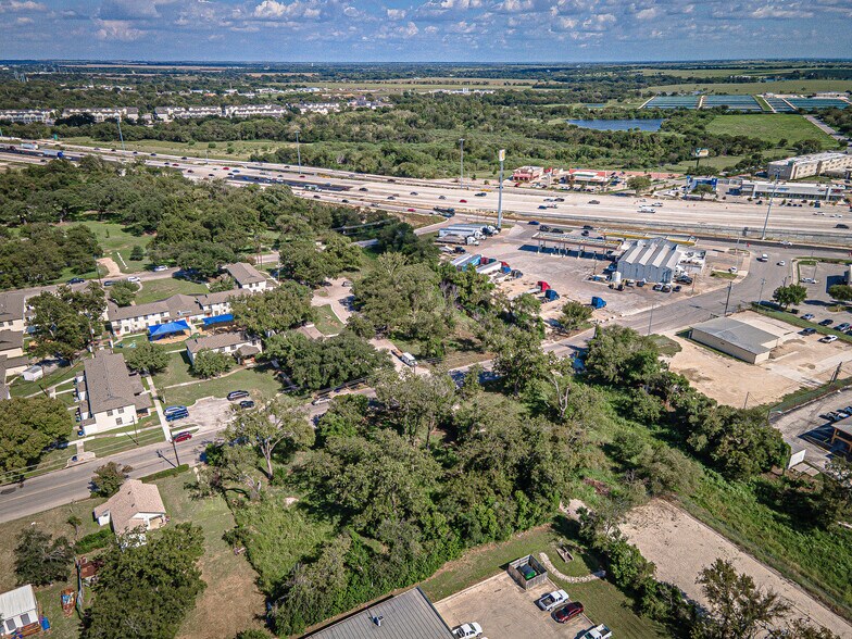 More Photos Of 722 S LBJ, San Marcos Land For Sale