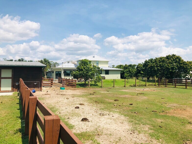 More Photos Of 20371 Williams Dr, North Fort Myers Land For Sale