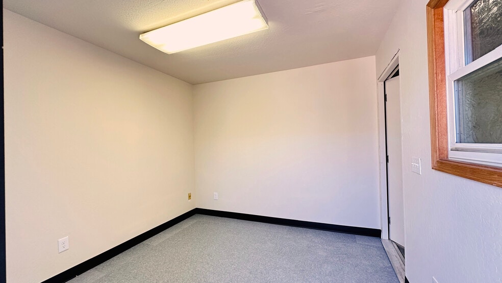 More Photos Of 2535 W Winton Ave, Hayward Warehouse For Sale