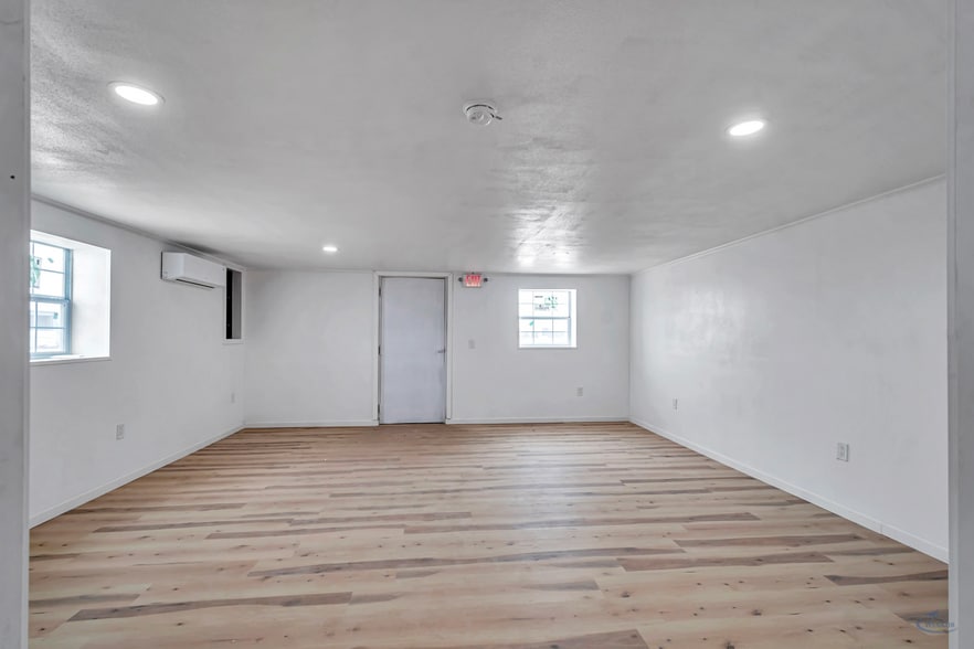 More Photos Of 2920 FM 866, Odessa Warehouse For Sale