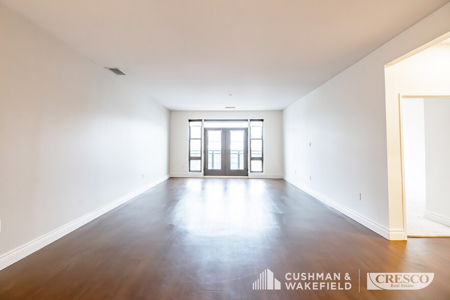 More Photos Of 12308 Mayfield Rd, Cleveland Apartments For Sale