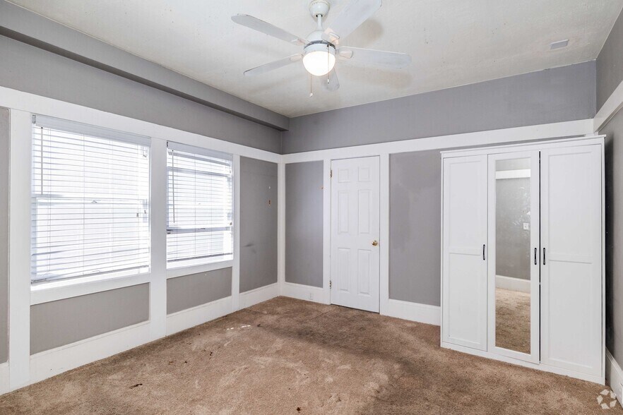 More Photos Of 5476 Vicente Way, Oakland Apartments For Sale