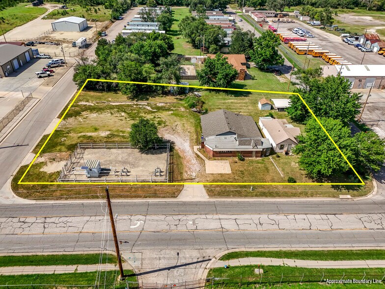 More Photos Of 1610 W 6th Ave, El Dorado General Retail For Sale