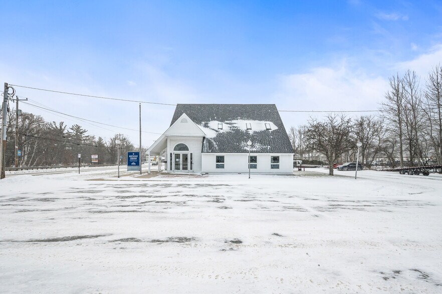 More Photos Of 177 Main St, Gorham Bank For Sale