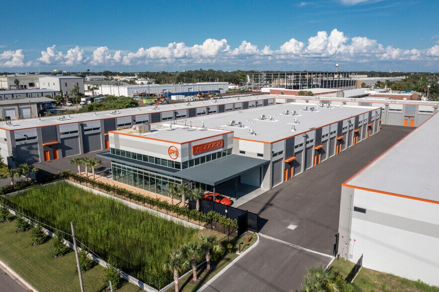 More Photos Of 1111 N 34th St, Tampa Self Storage For Sale