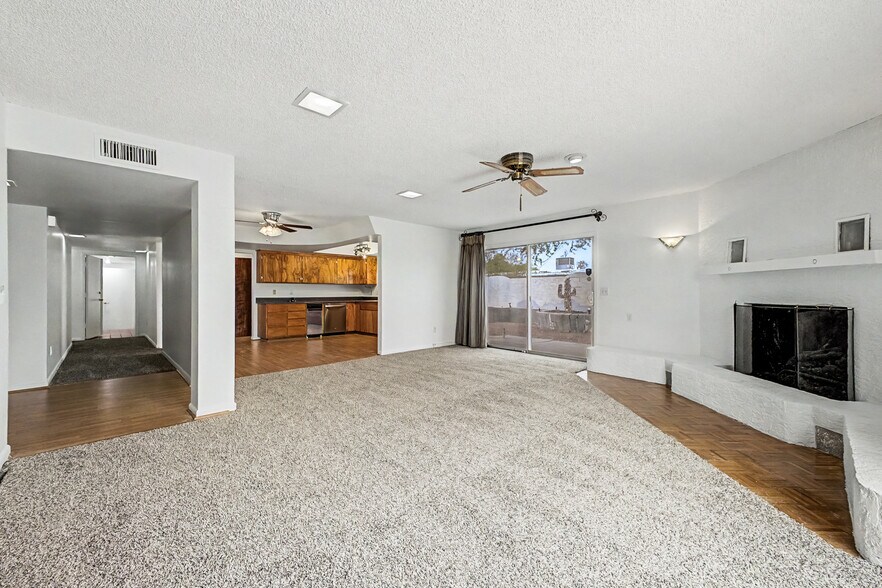 More Photos Of 8038 E Almeria Rd, Scottsdale Office For Sale
