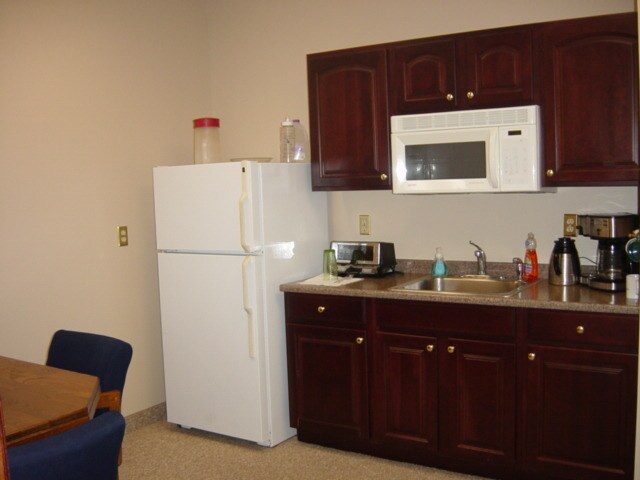 More Photos Of 151 W Washington Ave, Washington Office For Lease