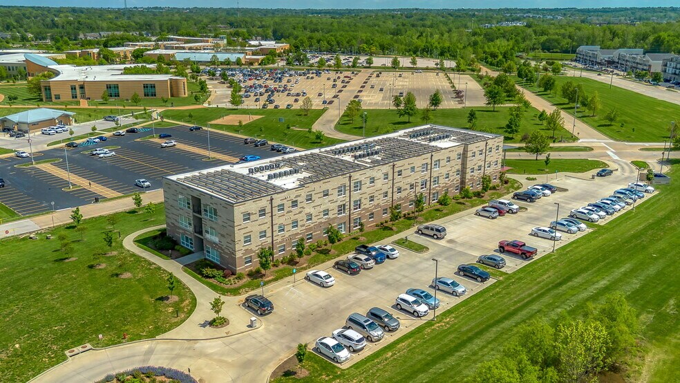 More Photos Of 1100 Campus Lake Dr, Cottleville Apartments For Sale