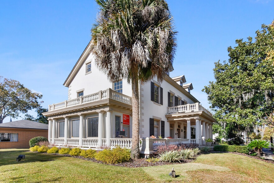 More Photos Of 1719 Abercorn St, Savannah Office Residential For Sale