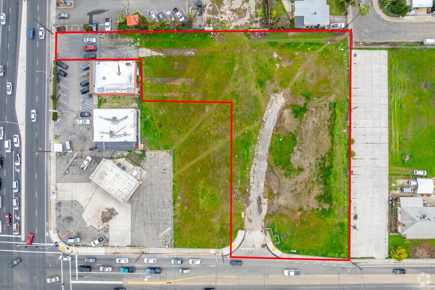 Primary Photo Of 3890 Fruitridge Rd, Sacramento Land For Sale