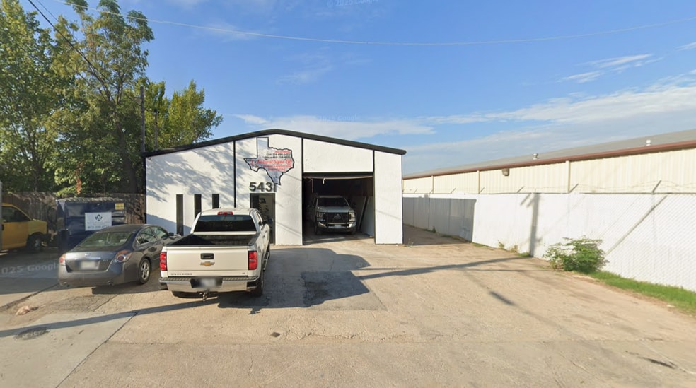 Primary Photo Of 5431 Gregg St, Dallas Warehouse For Sale
