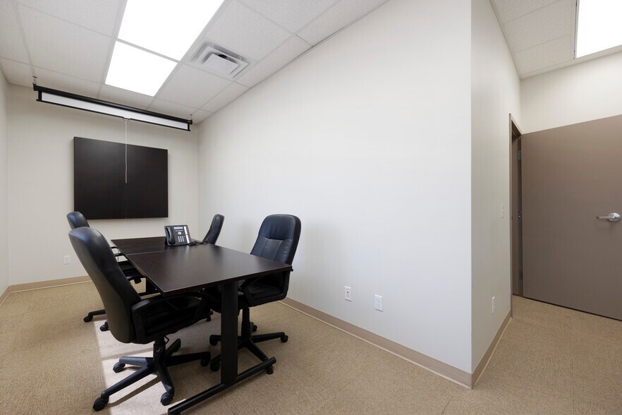 More Photos Of 380 Taiganova Cres, Fort McMurray Warehouse For Sale