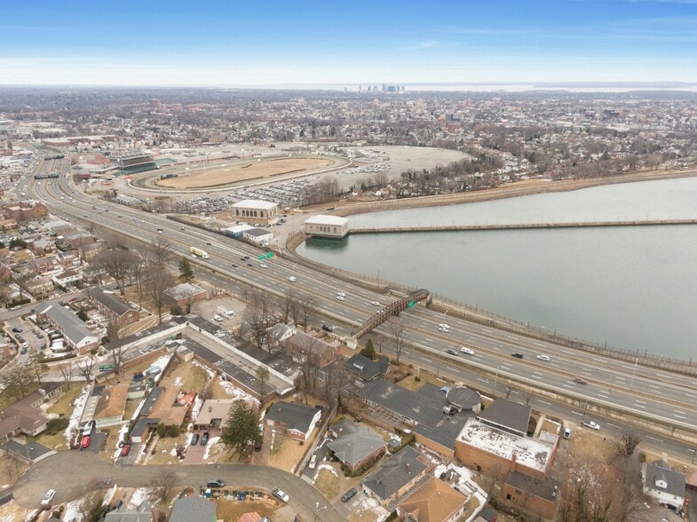 More Photos Of 311 Central Park Ave, Yonkers Specialty For Sale