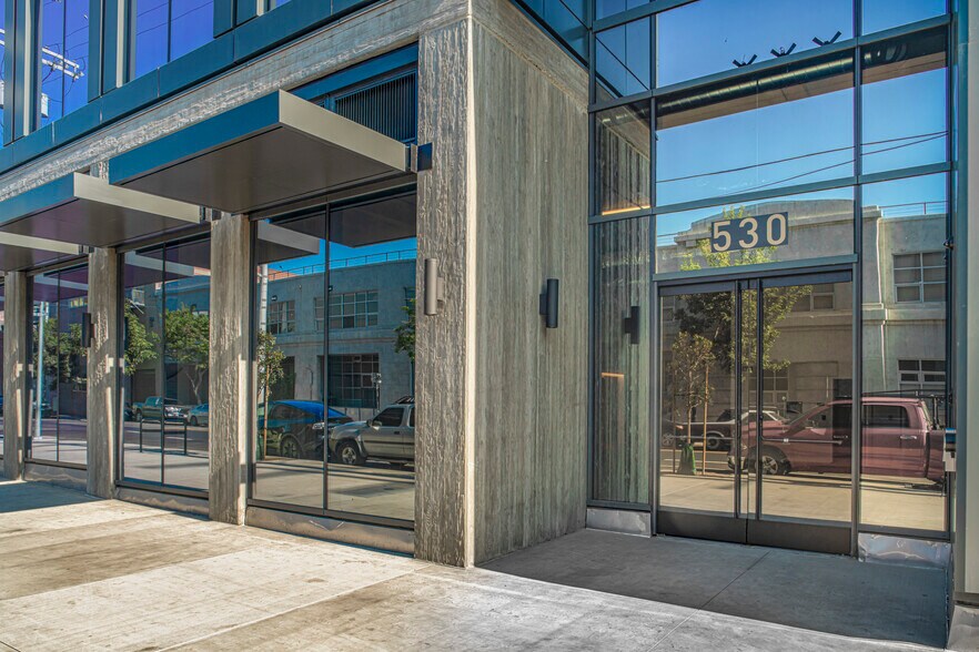 More Photos Of 530 Mateo St, Los Angeles Office For Lease