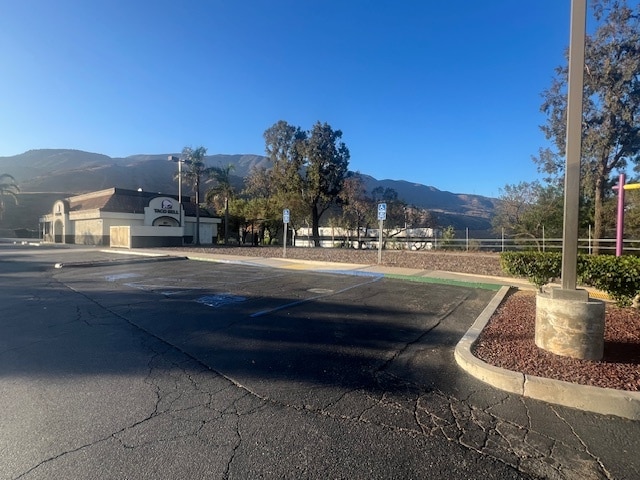 More Photos Of 4718 Green River Rd, Corona Freestanding For Lease