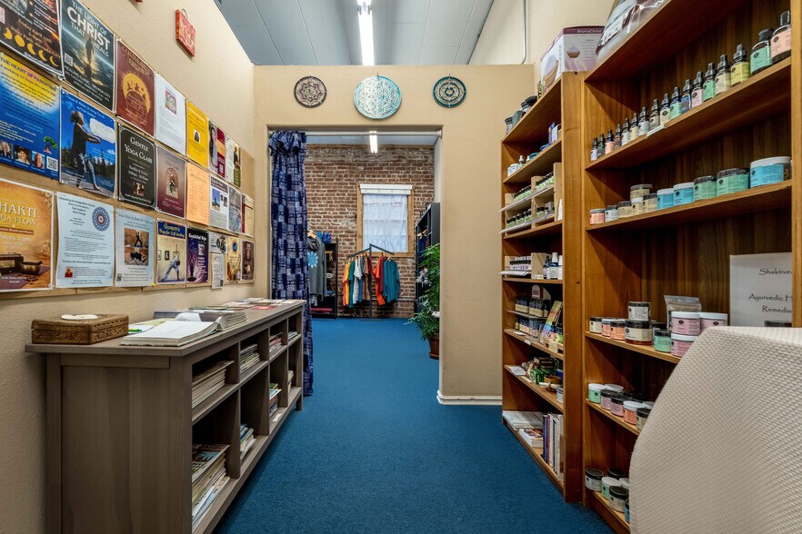 More Photos Of 200 Commercial St, Nevada City Freestanding For Sale