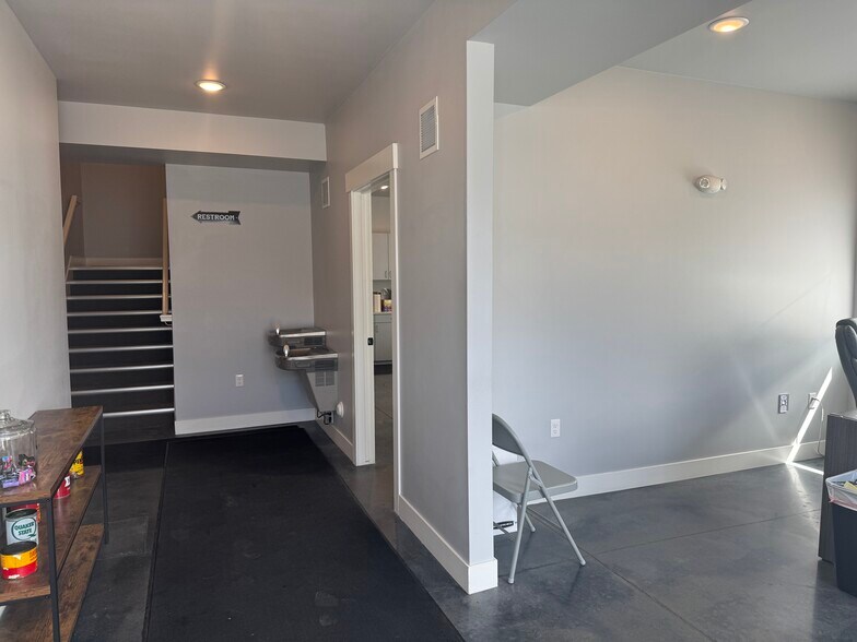 More Photos Of 2294 W 700 S, Springville Warehouse For Sale