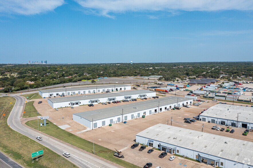 More Photos Of 5029-5047 Martin Luther King Fwy, Fort Worth Unknown For Lease