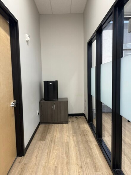 More Photos Of 3437 W Water St, Riverton Industrial For Lease