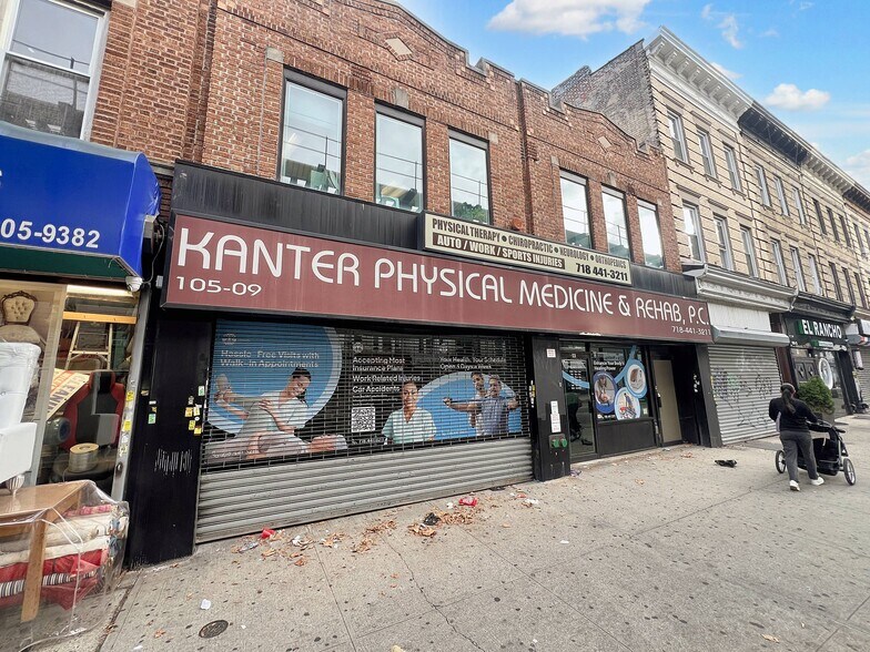 More Photos Of 105-09 Jamaica Ave, Richmond Hill Medical For Lease