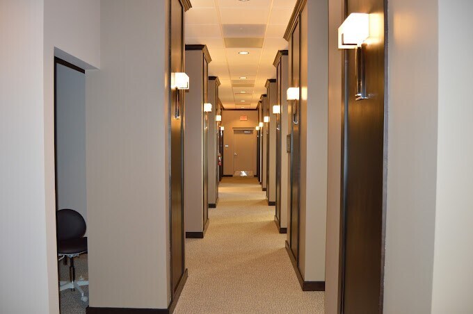 More Photos Of 3585 N 168th Ct, Omaha Medical For Lease