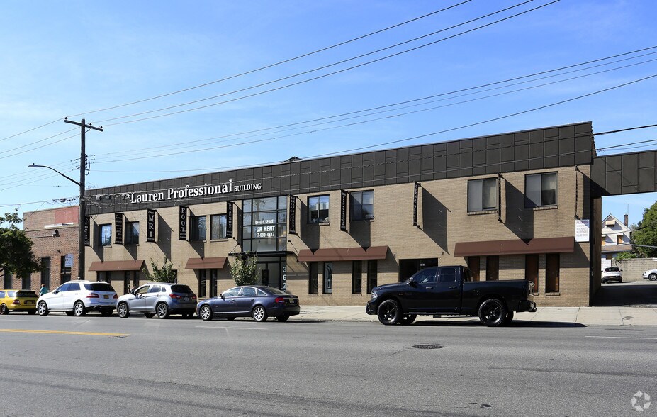 More Photos Of 3626-3628 E Tremont Ave, Bronx Medical For Lease