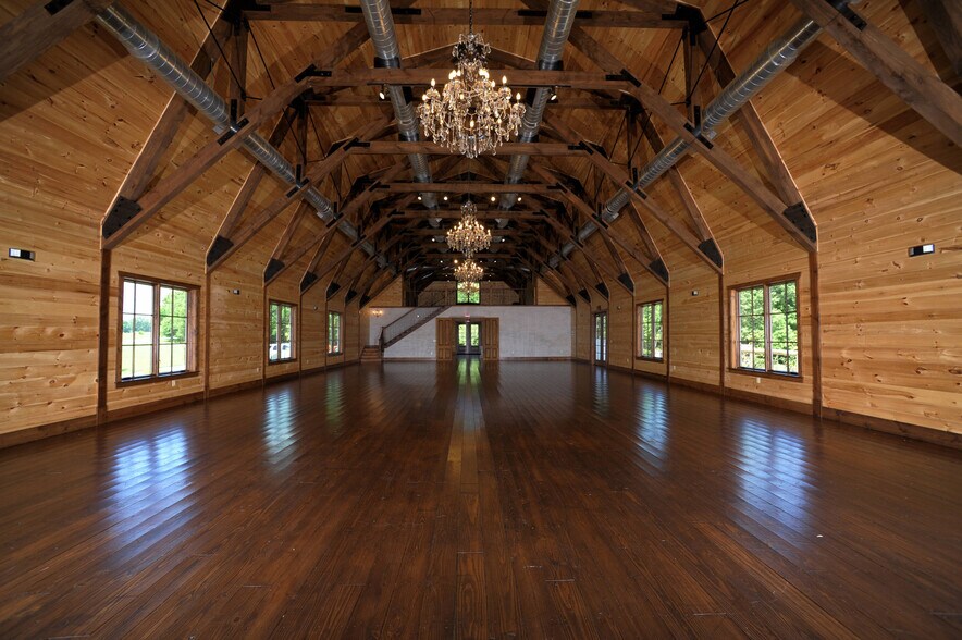 More Photos Of 3795 Turnersville Rd, Cedar Hill Lodge Meeting Hall For Sale