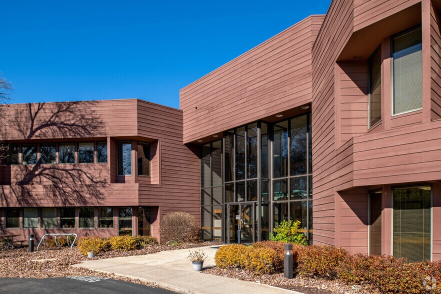 More Photos Of 2701 International Ln, Madison Office For Sale