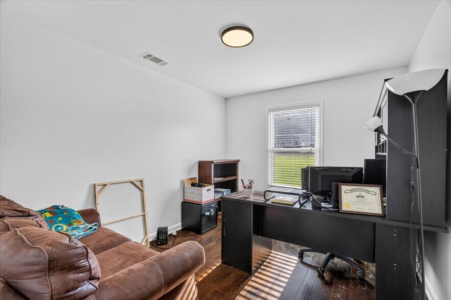 More Photos Of 2855 Us-64 Hwy, Eads Office For Sale