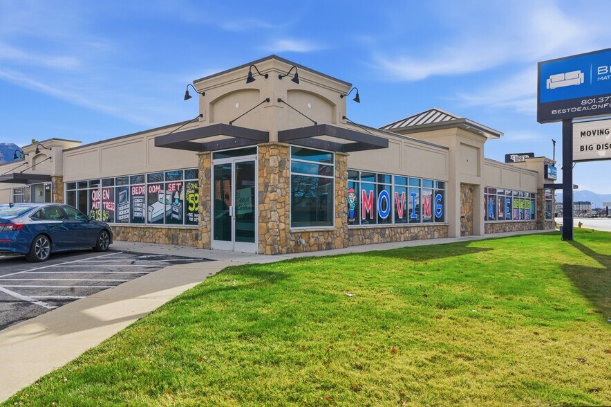 More Photos Of 190 N State St, Orem Freestanding For Lease