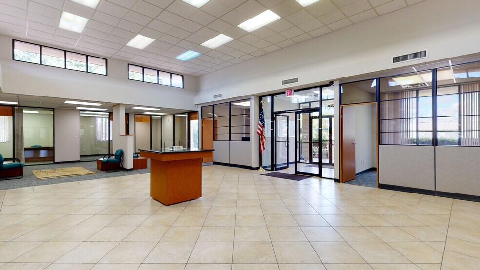 More Photos Of 4101 Clinton Dr, Houston Bank For Lease