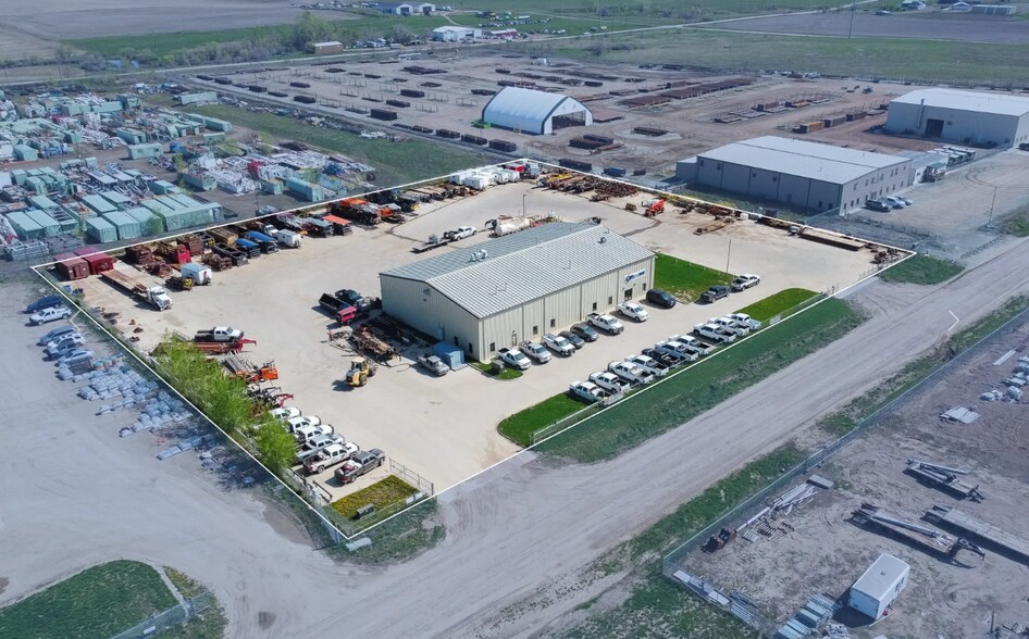 Primary Photo Of 14031 Bennett Loop, Williston Warehouse For Lease