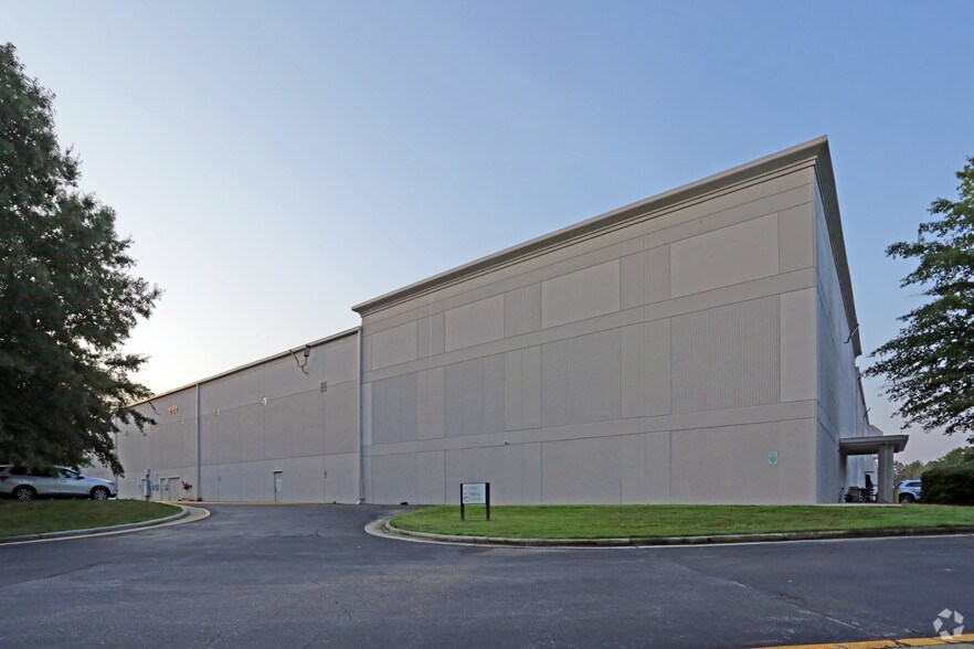 More Photos Of 5104 Chin Page Rd, Durham Warehouse For Lease