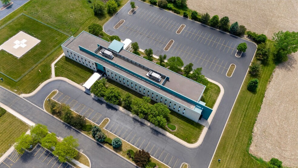 More Photos Of 3703 Doty Rd, Woodstock Medical For Lease
