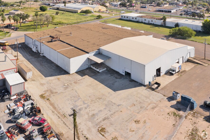 More Photos Of 320 S Utah Ave, Weslaco Warehouse For Lease