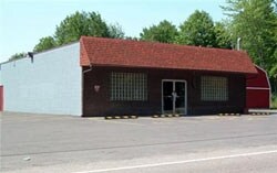 Primary Photo Of 3535 Upland Ave, Lowellville Restaurant For Sale