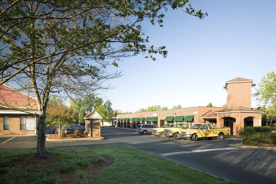 More Photos Of 6600 E W T Harris Blvd, Charlotte Office For Lease