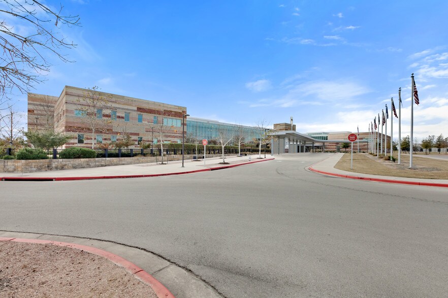 More Photos Of 7901 Metropolis Dr, Austin Hospital For Sale
