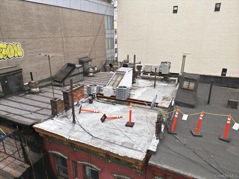 More Photos Of 1435 Second Ave, New York Apartments For Sale