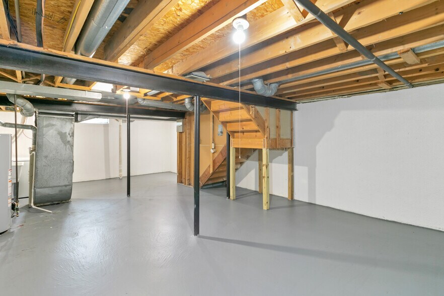 More Photos Of 2154 Hyde Park Rd, Detroit Apartments For Sale