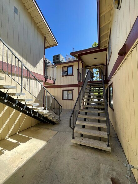 More Photos Of 1391 N Palm Ave, Fresno Apartments For Sale