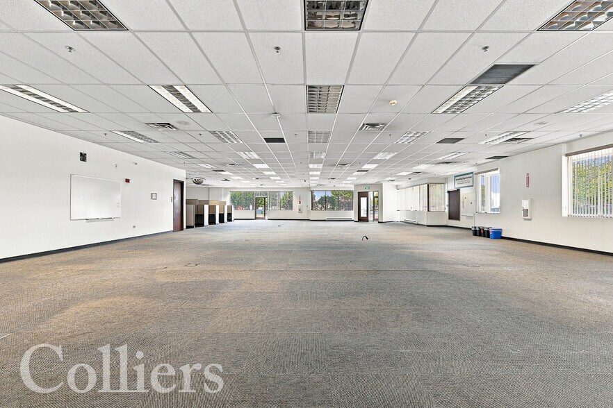 More Photos Of 9415 W Golden Trout St, Boise Office For Sale